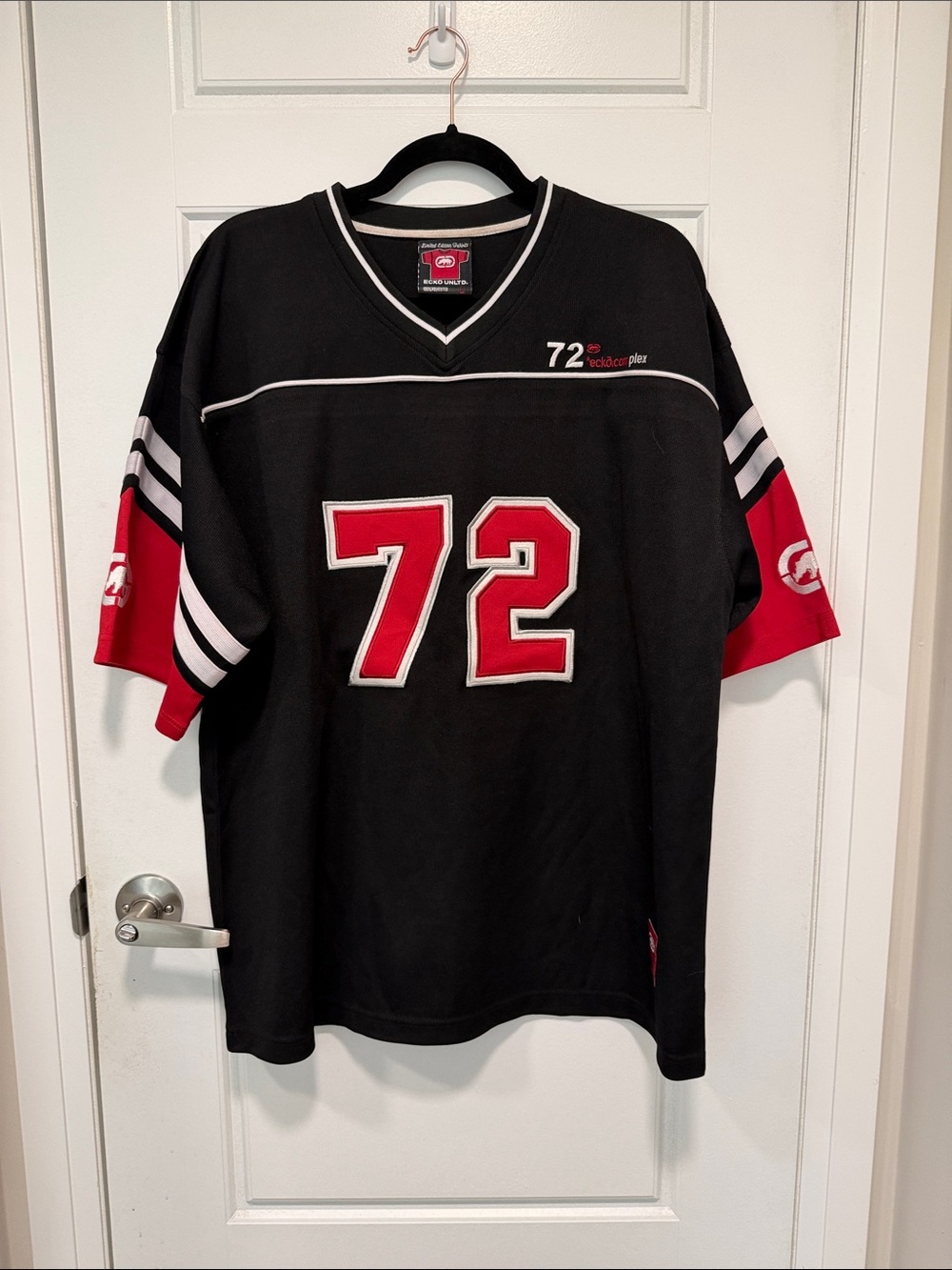 ECKO UNLTD Men's Black & Red Number 72 Athletic Jersey Shirt large